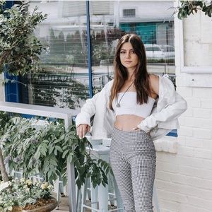 Meet your Posher, Simone